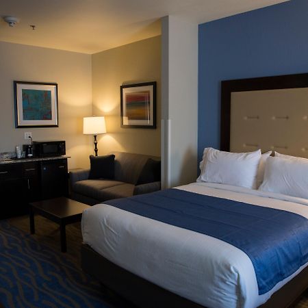Holiday Inn Express And Suites Edwardsville By Ihg Exterior foto