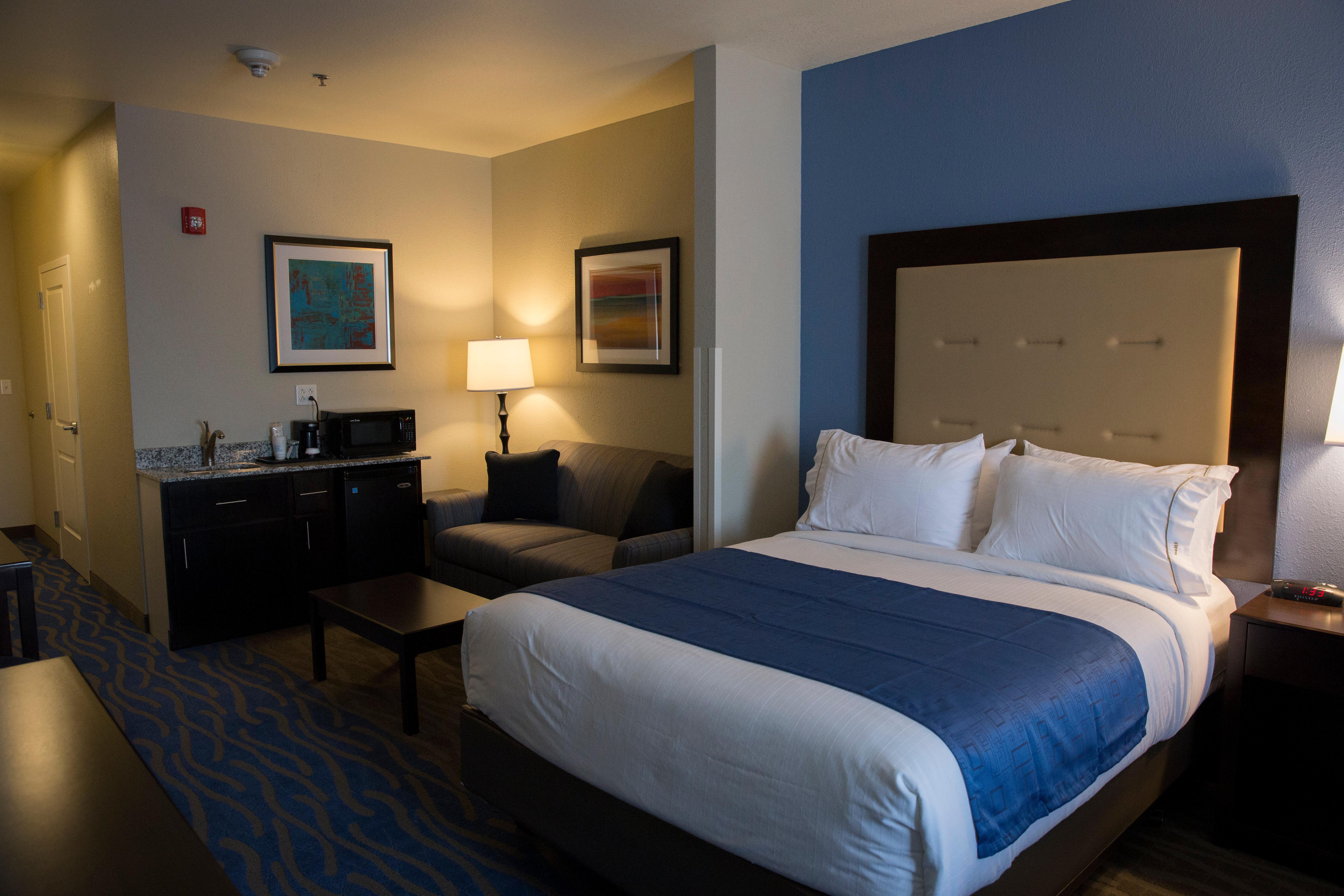 Holiday Inn Express And Suites Edwardsville By Ihg Exterior foto
