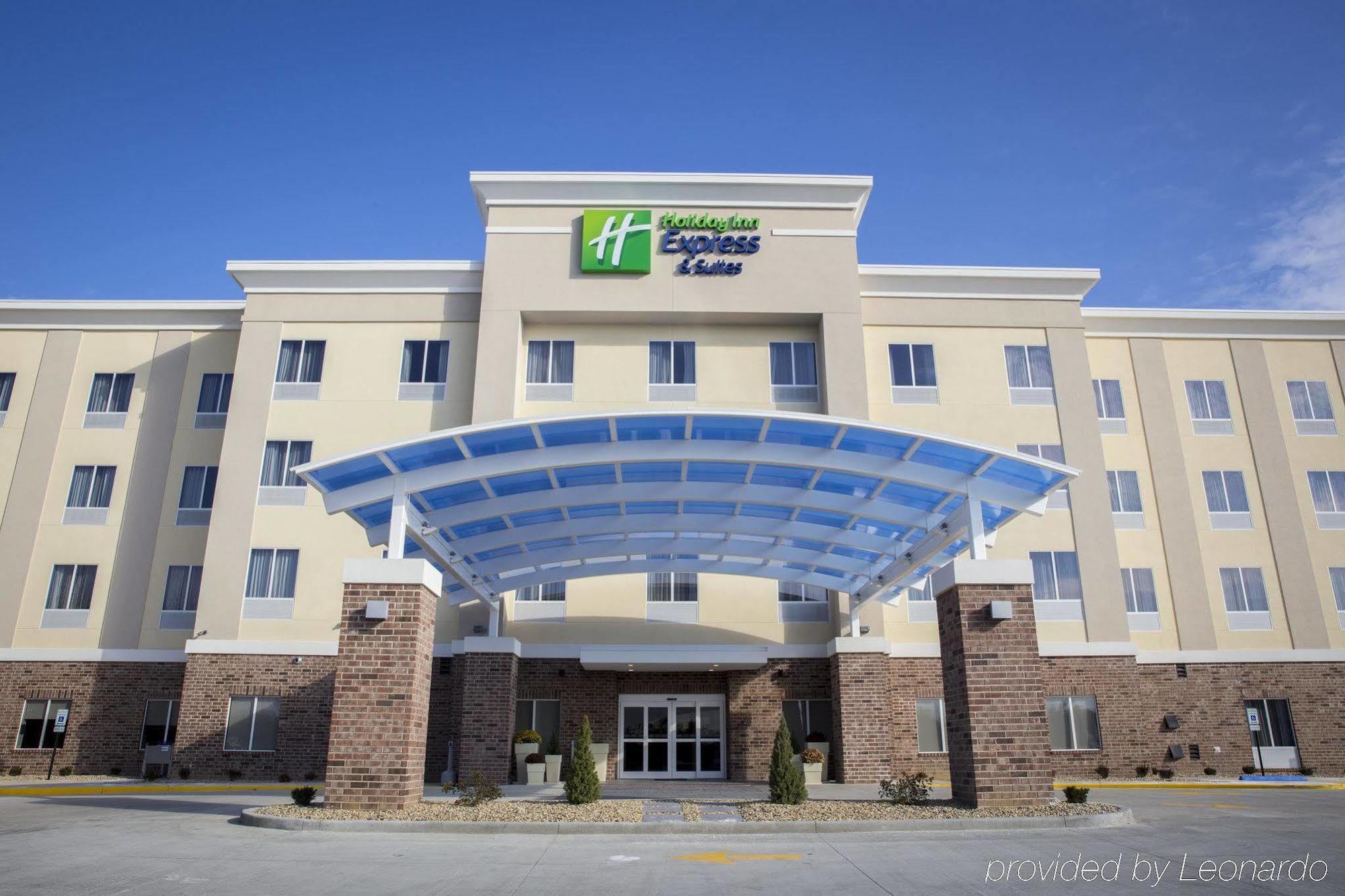 Holiday Inn Express And Suites Edwardsville By Ihg Exterior foto